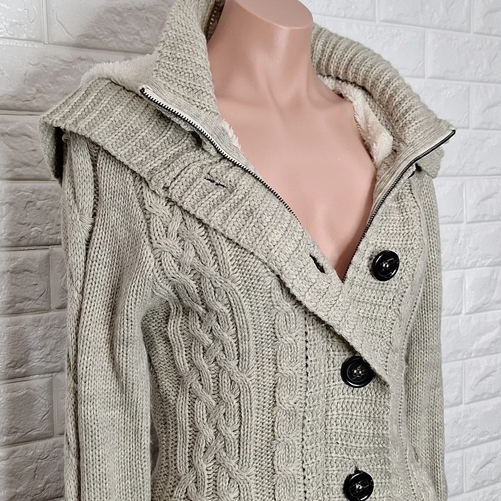 CI SONO by CAVALINI Chunky Crochet Sherpa Lined Zip Up and Button Jacket…